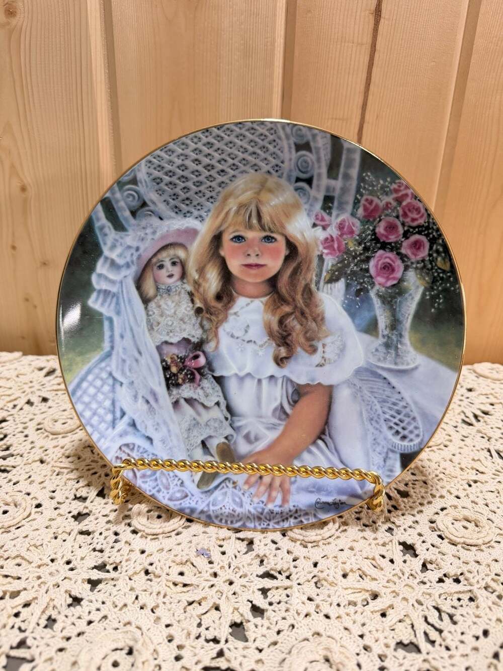 Cute Vintage Gold Rim Cottagecore Decorative Wall Art 1989 Anna Collector Plate
